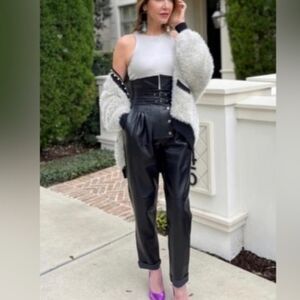 Elegant Black Leather Trousers